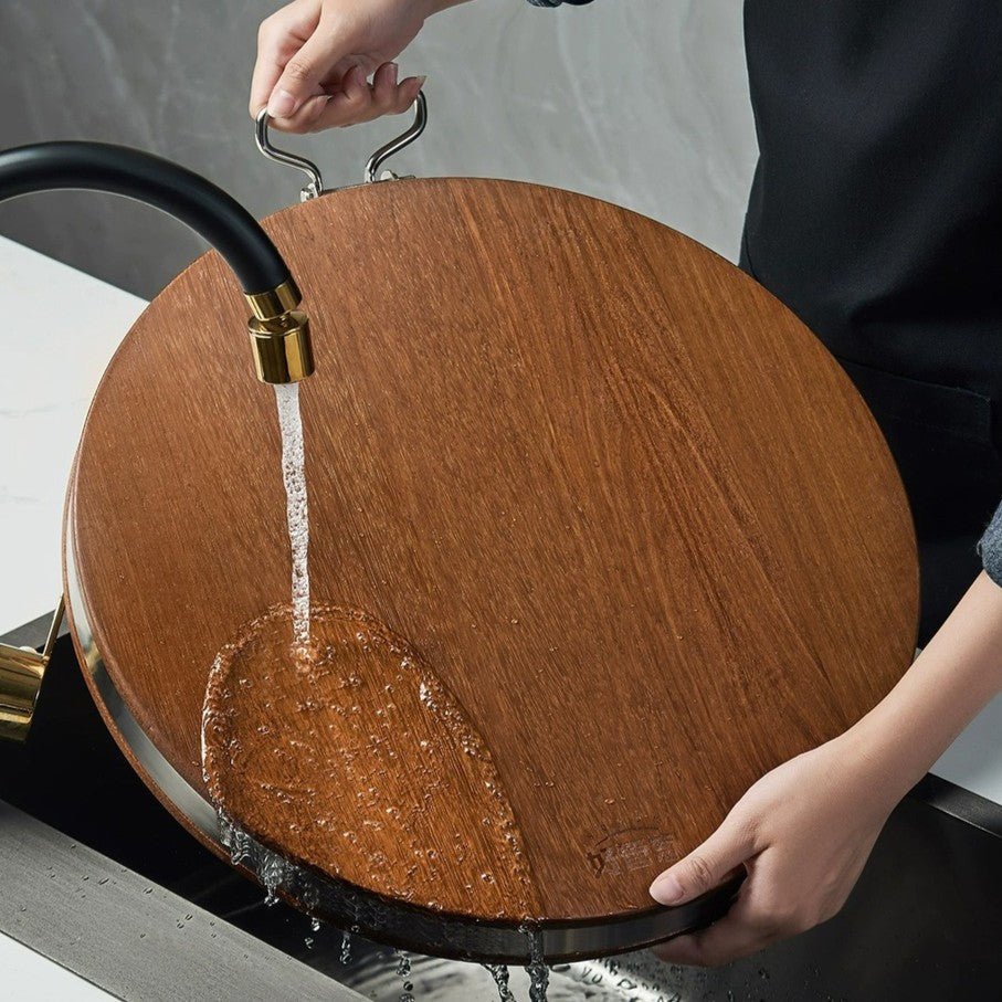 Blackwood Signature Cutting Board